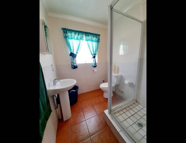 3 BEDROOM TOWNHOUSE FOR SALE IN SASOLBURG EXT 11
